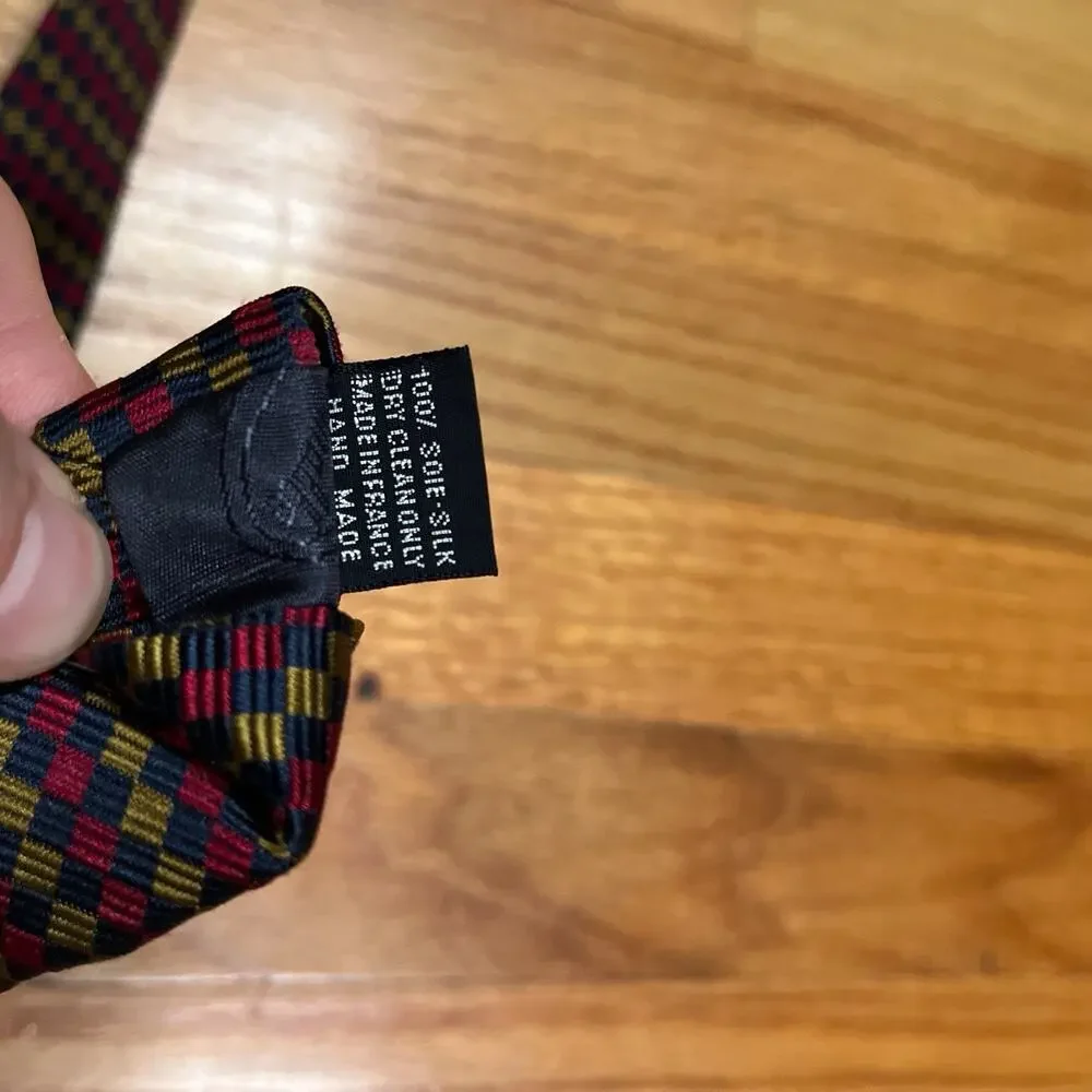 Faconnable Necktie Red Yellow Navy Blue‎ Geometric Silk Hand Made in France Tie